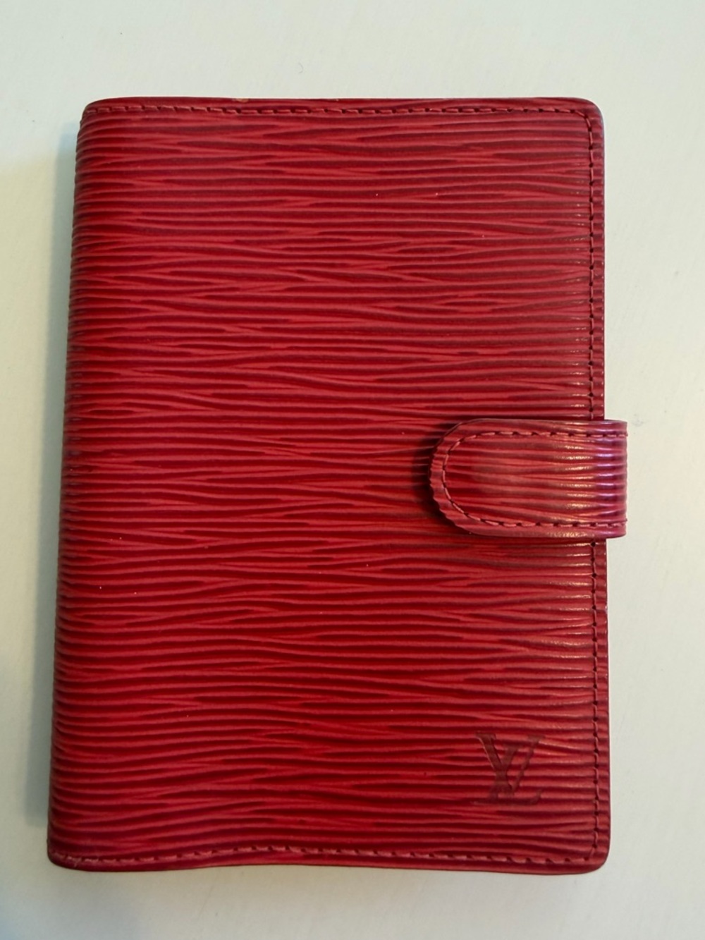 Authentic Louis Vuitton red agenda/wallet